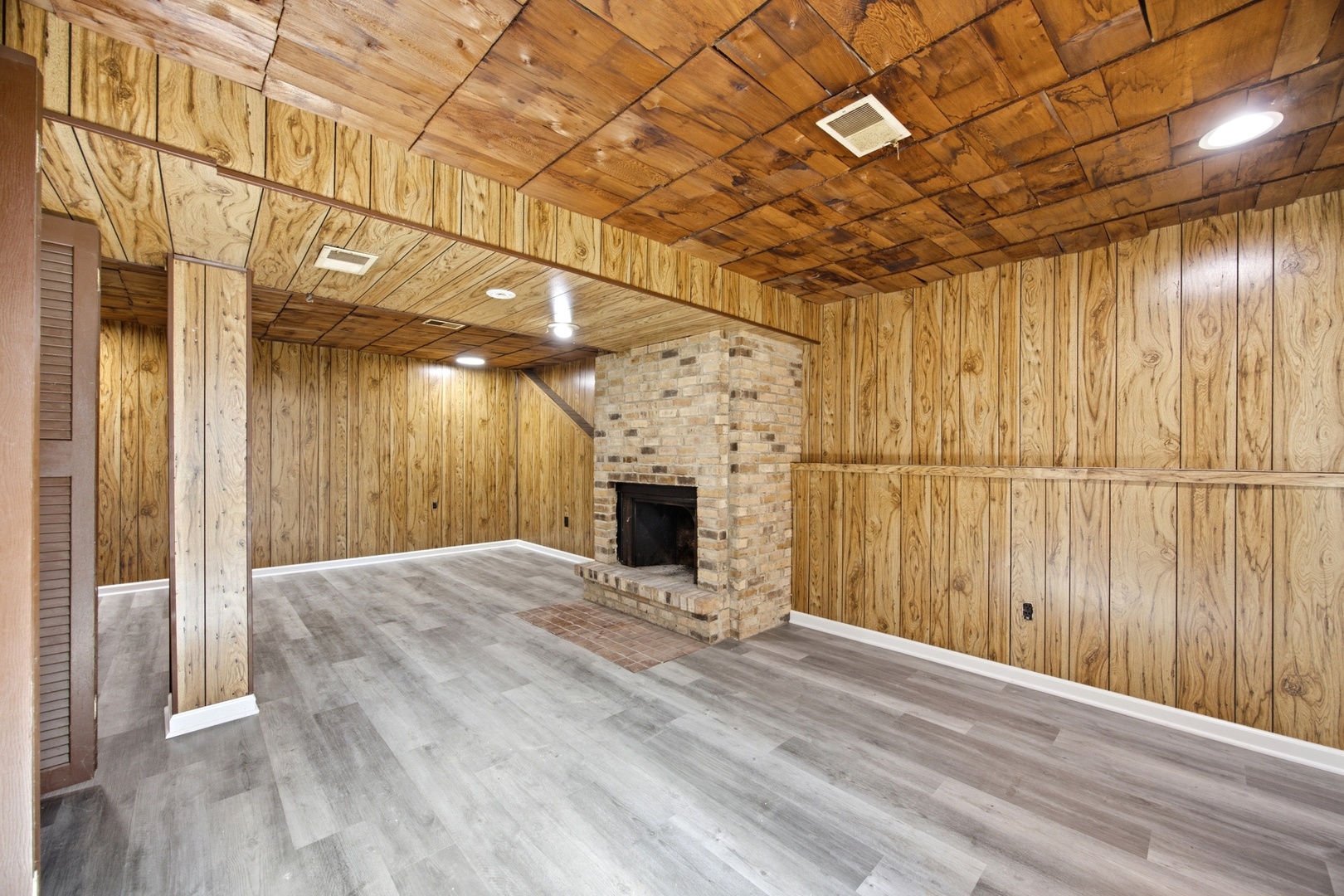 1175 Royal Boulevard Property Photo 14