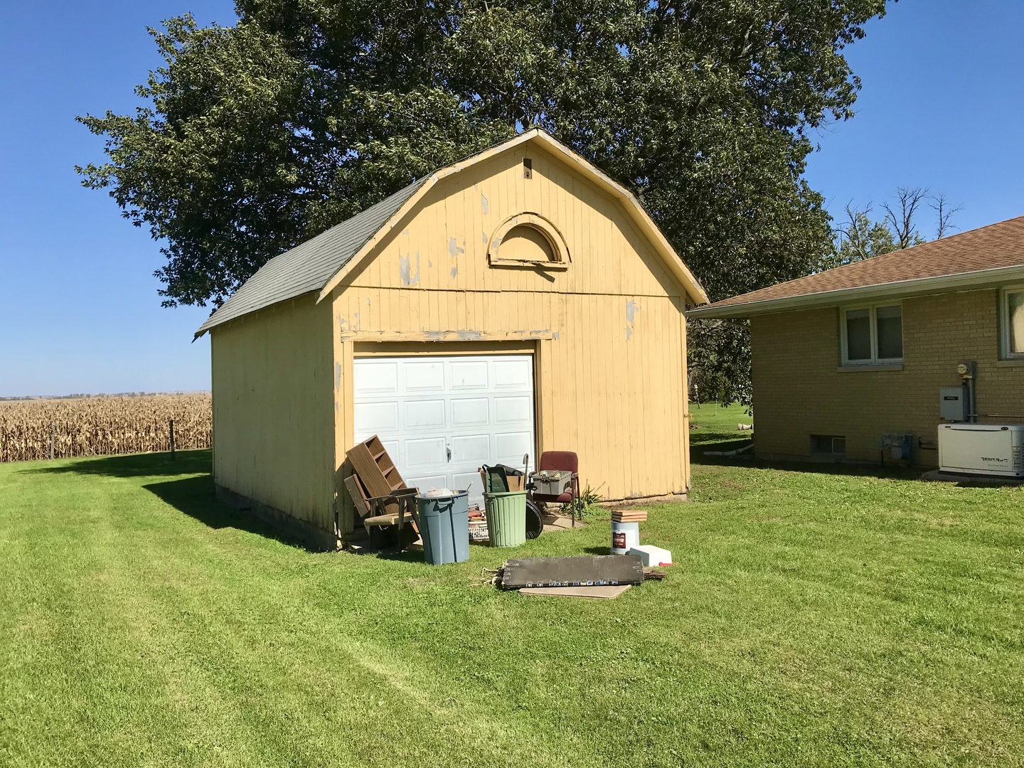 156 E Main Street Property Photo 5