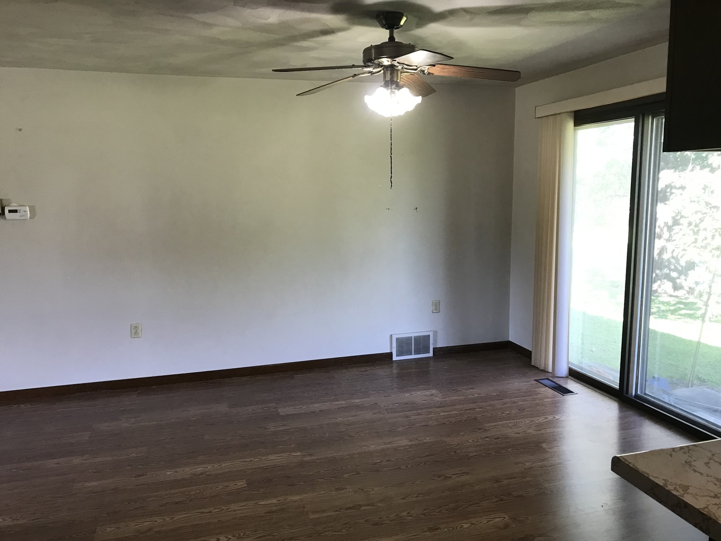 156 E Main Street Property Photo 14