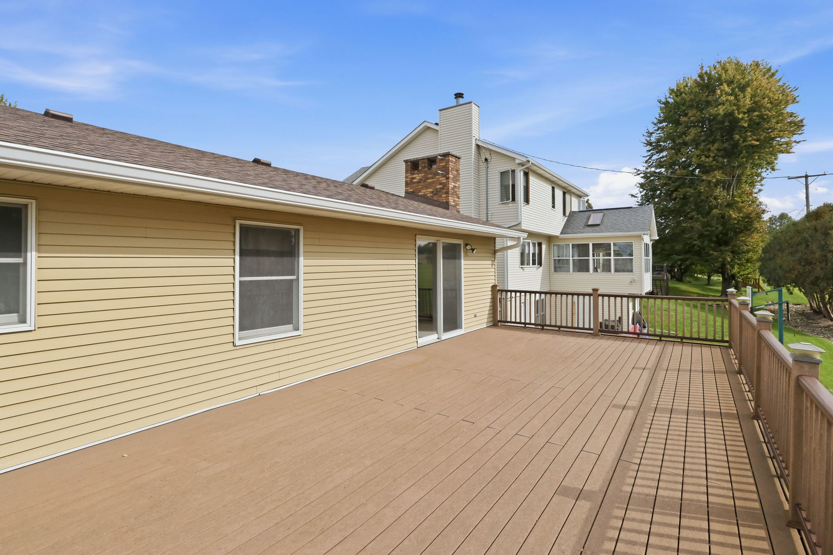609 W Valley Drive Property Photo 17