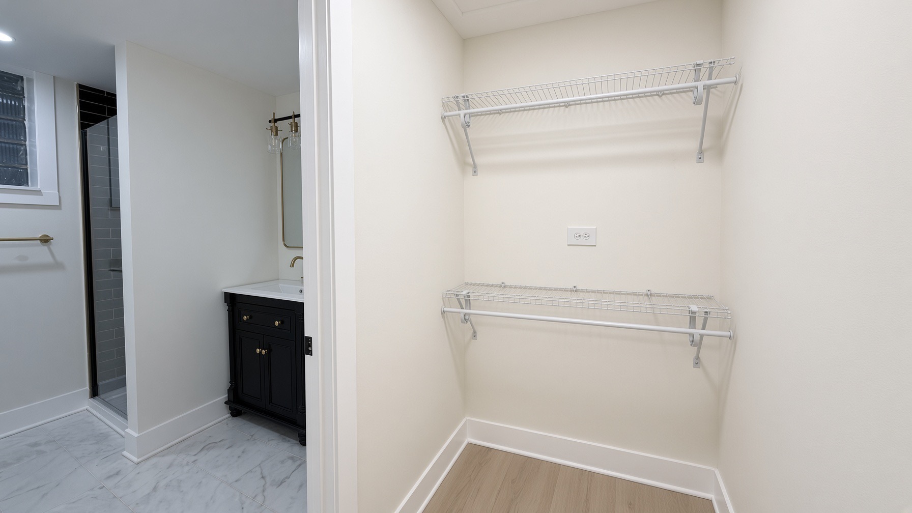 4347 W Irving Park Road Ge Property Photo 10
