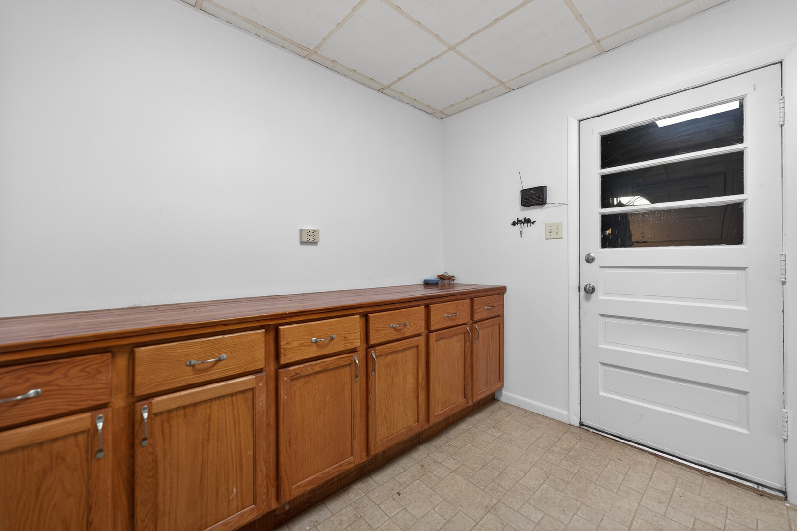 7307 W College Drive Property Photo 17