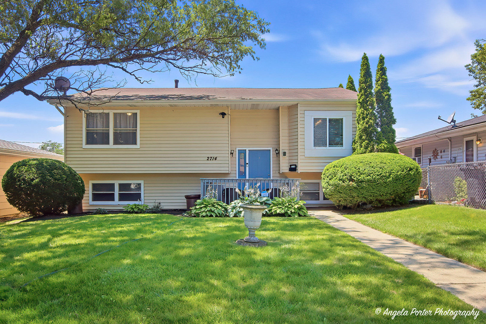 2714 Gilead Avenue Property Photo 1