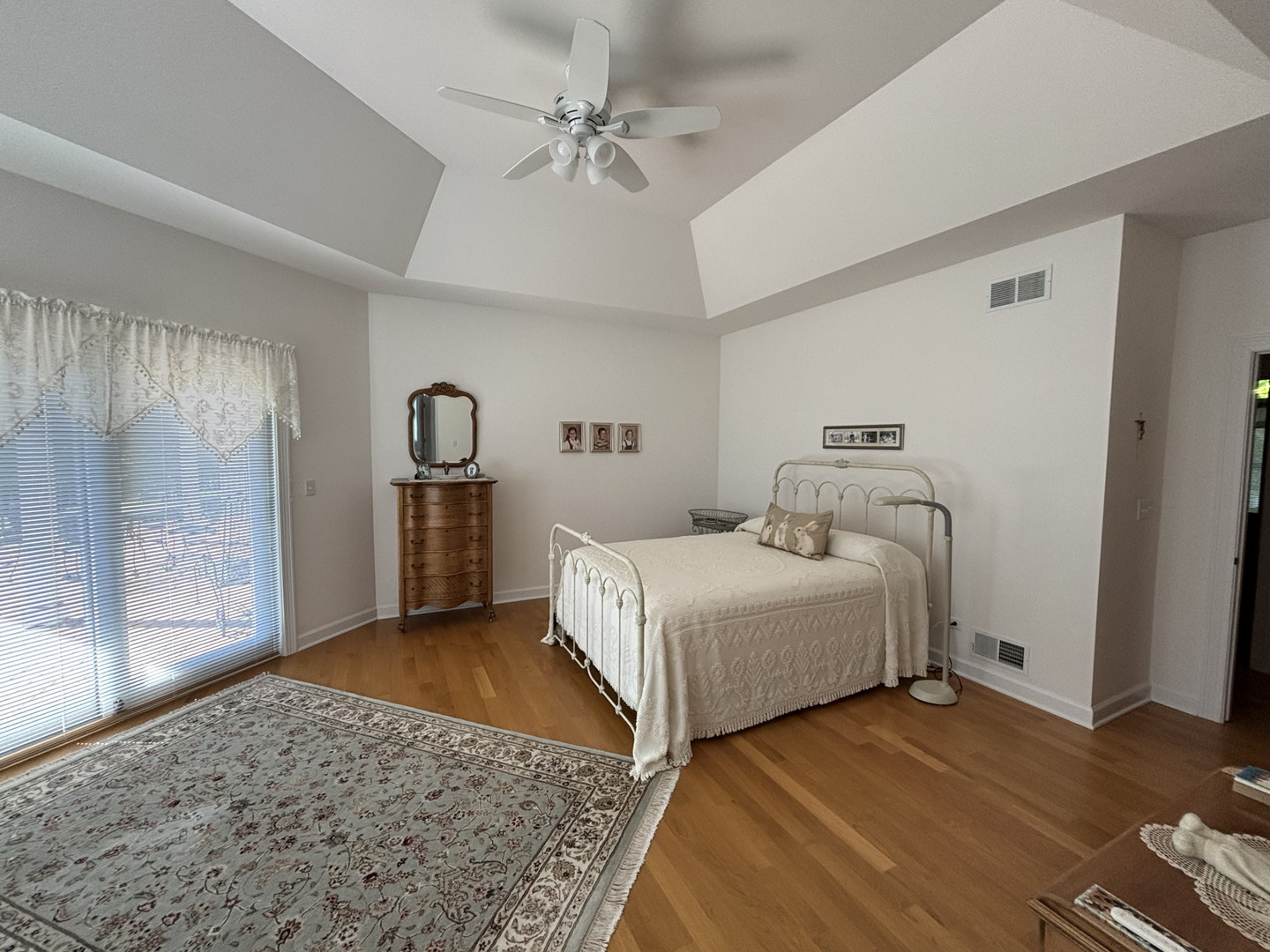 1518 W Lincoln Road Property Photo 8