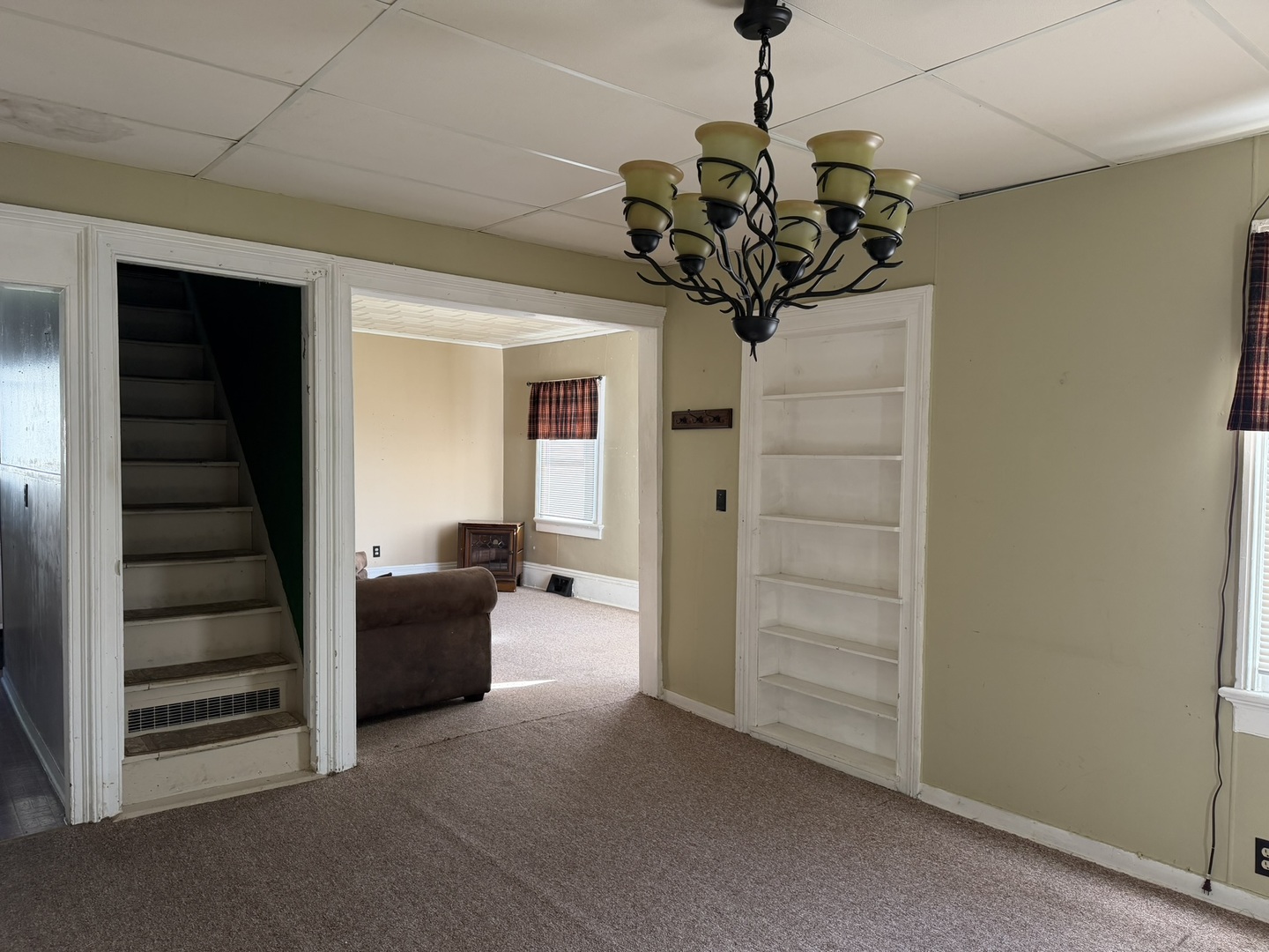 217 W Railroad Street Property Photo 9