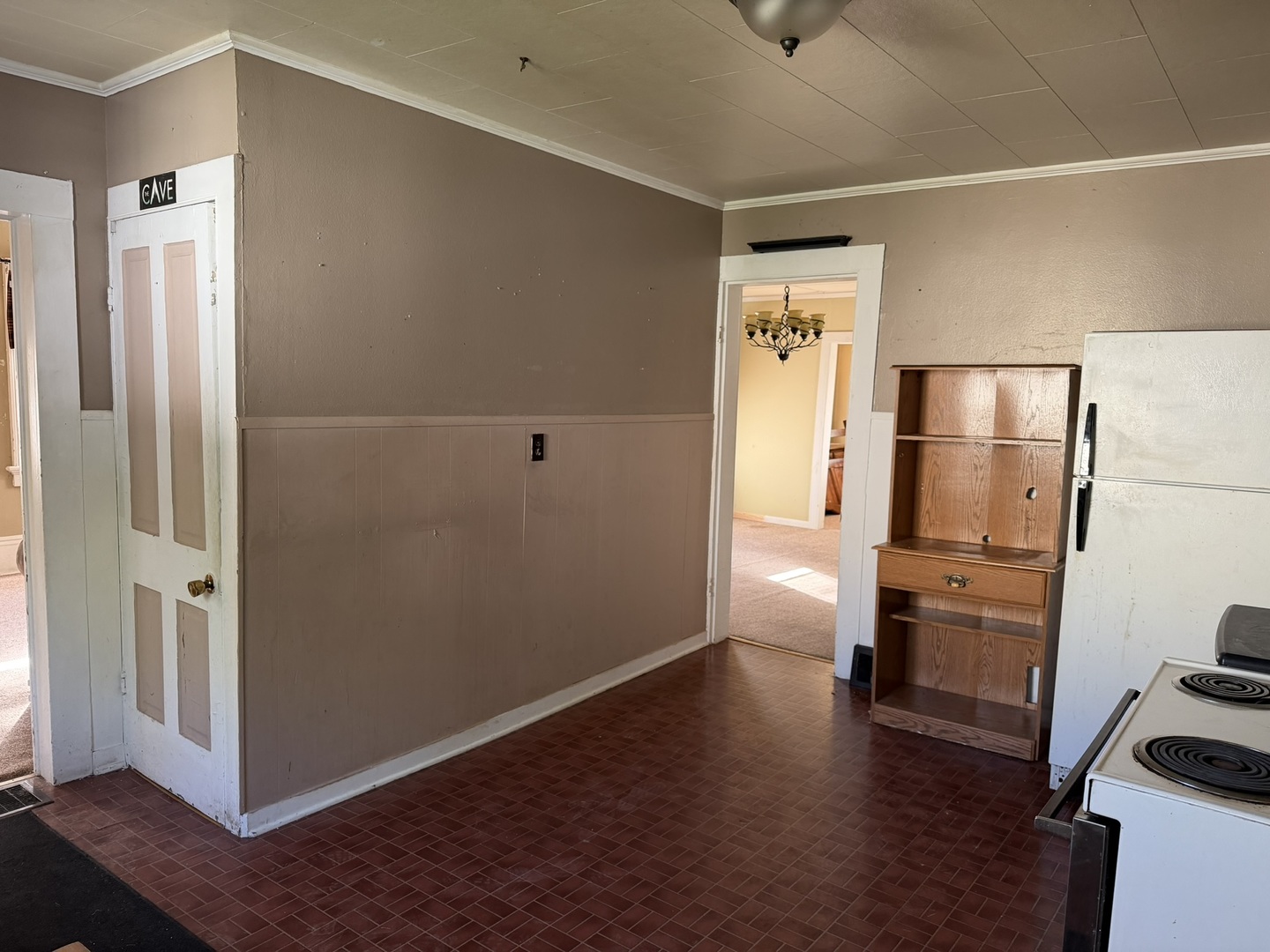 217 W Railroad Street Property Photo 14
