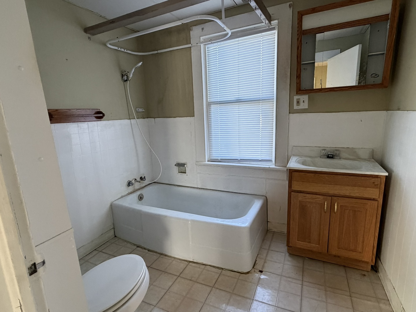 217 W Railroad Street Property Photo 26