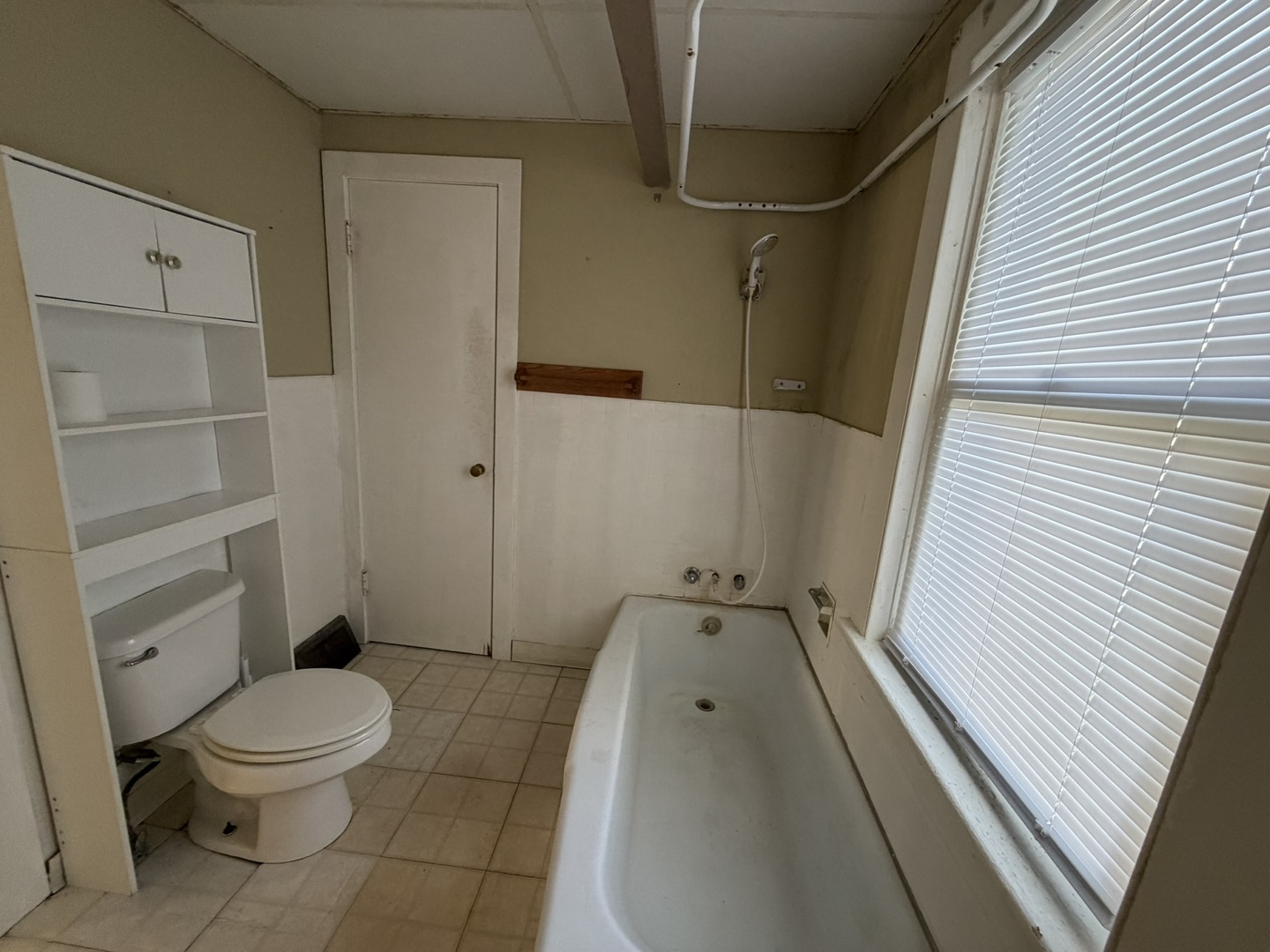 217 W Railroad Street Property Photo 27