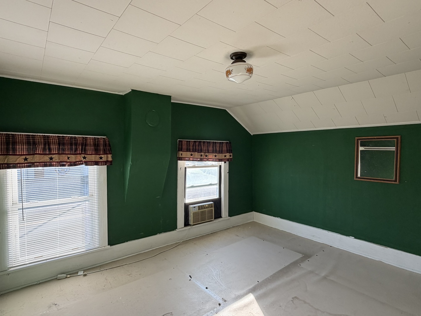 217 W Railroad Street Property Photo 30
