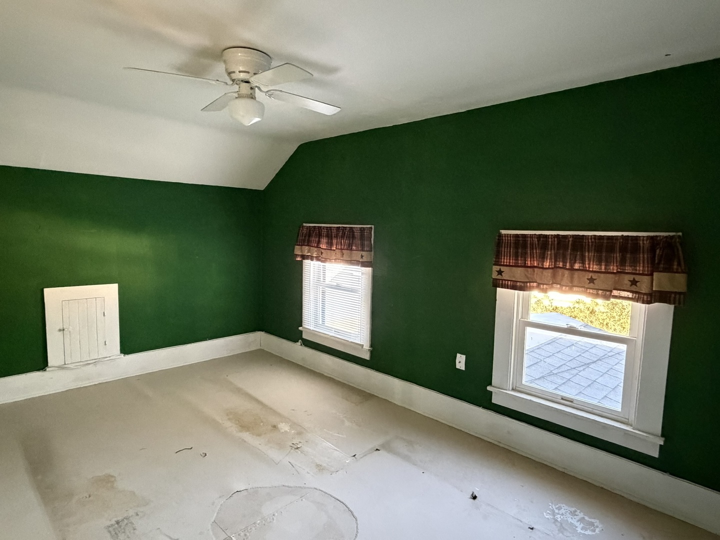 217 W Railroad Street Property Photo 34