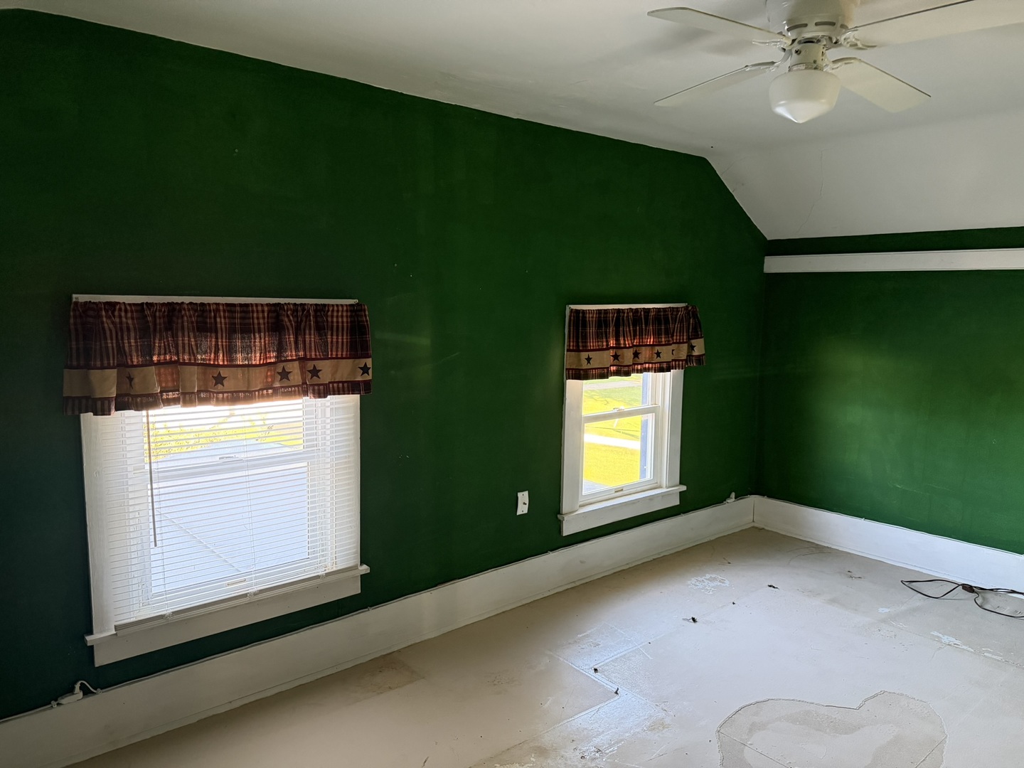 217 W Railroad Street Property Photo 35