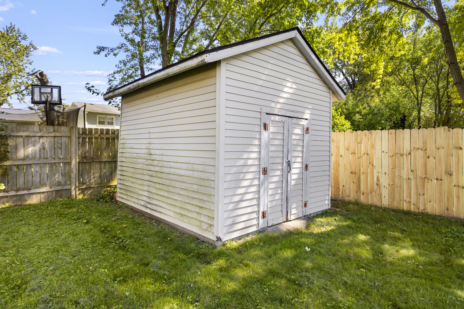 1816 8th Avenue Property Photo 4