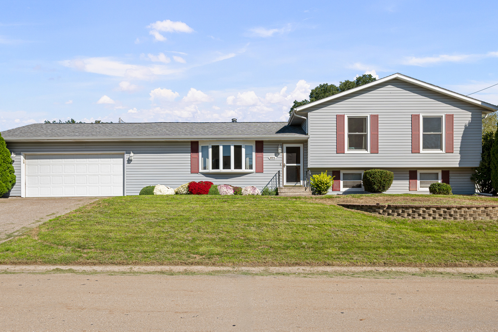 1004 6th Street Property Photo 1
