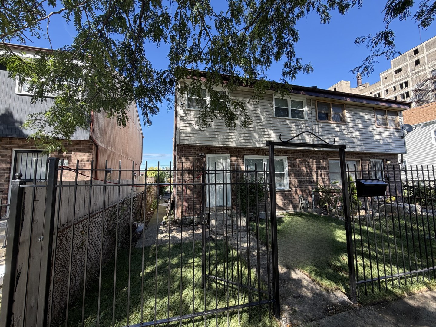 4026 W Washington Boulevard Property Photo 1