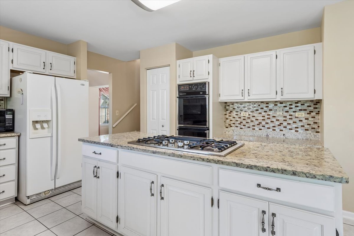925 Brompton Circle Property Photo 9