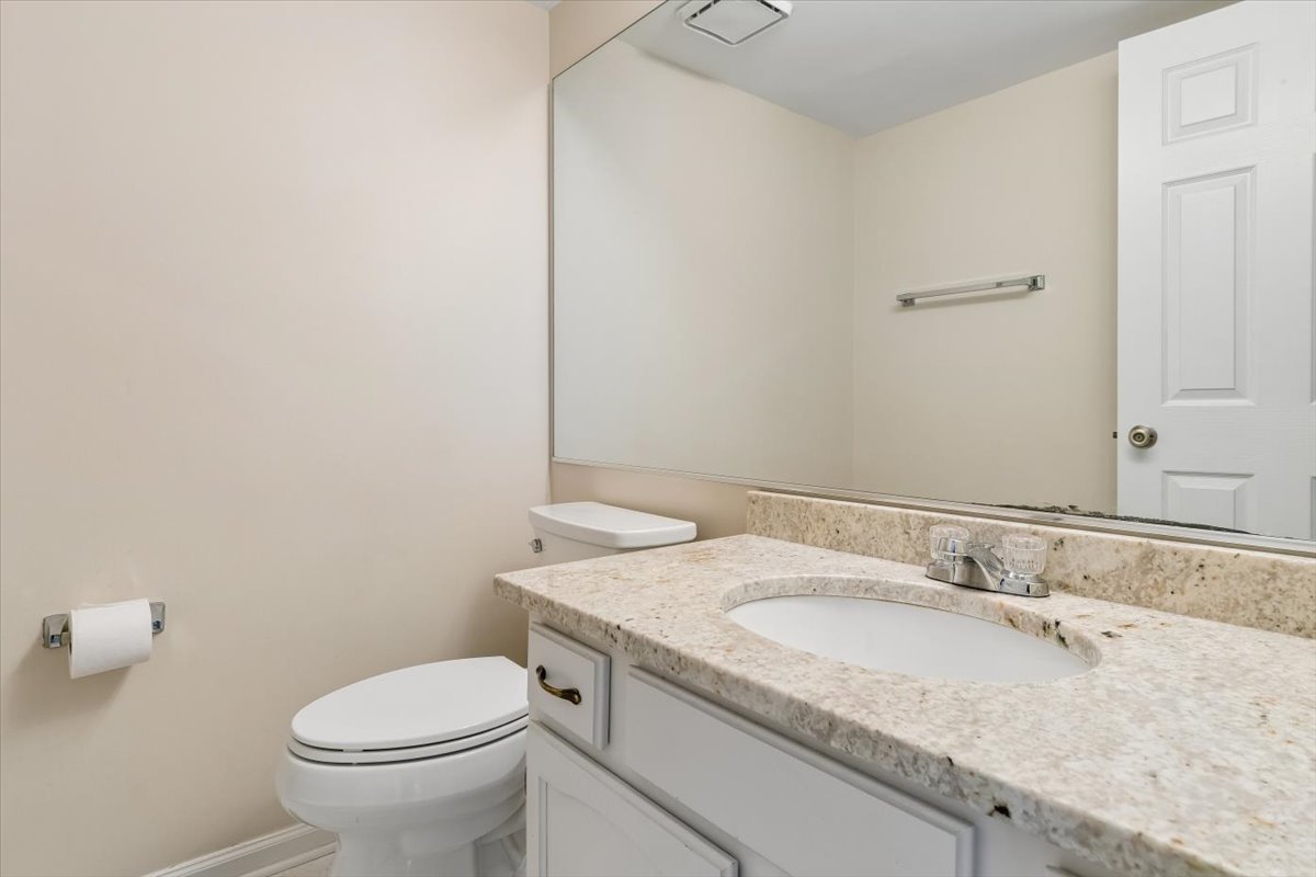 925 Brompton Circle Property Photo 10