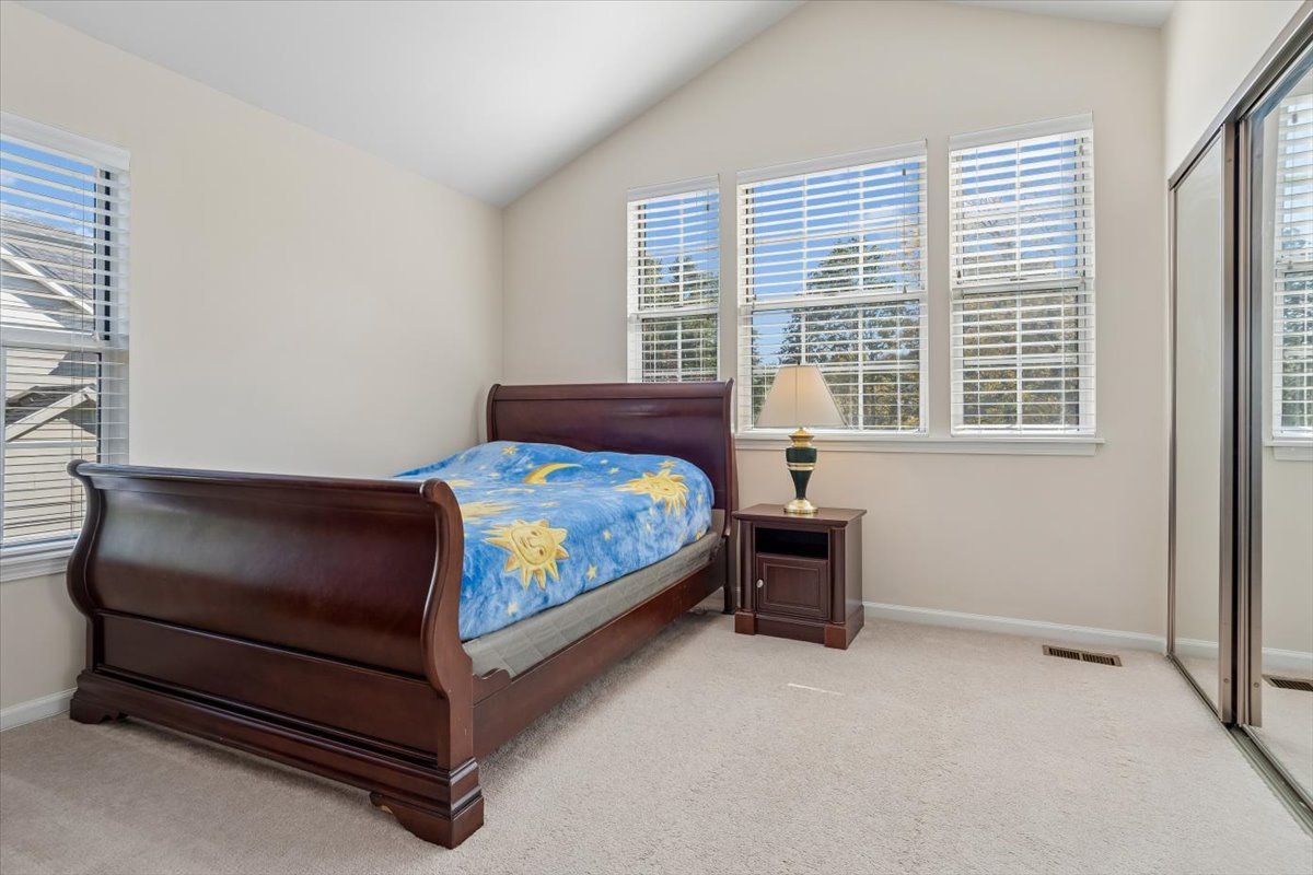 925 Brompton Circle Property Photo 16