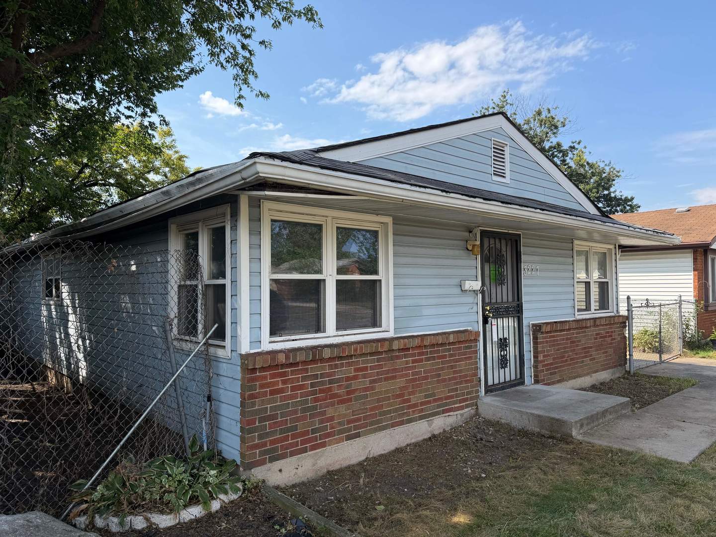 3227 Nelson Avenue Property Photo 2