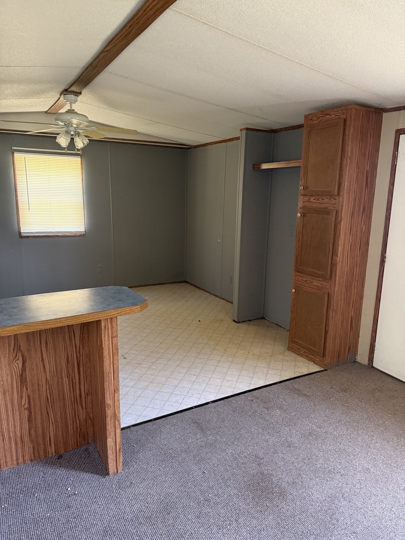 313 Leonard Street Property Photo 6