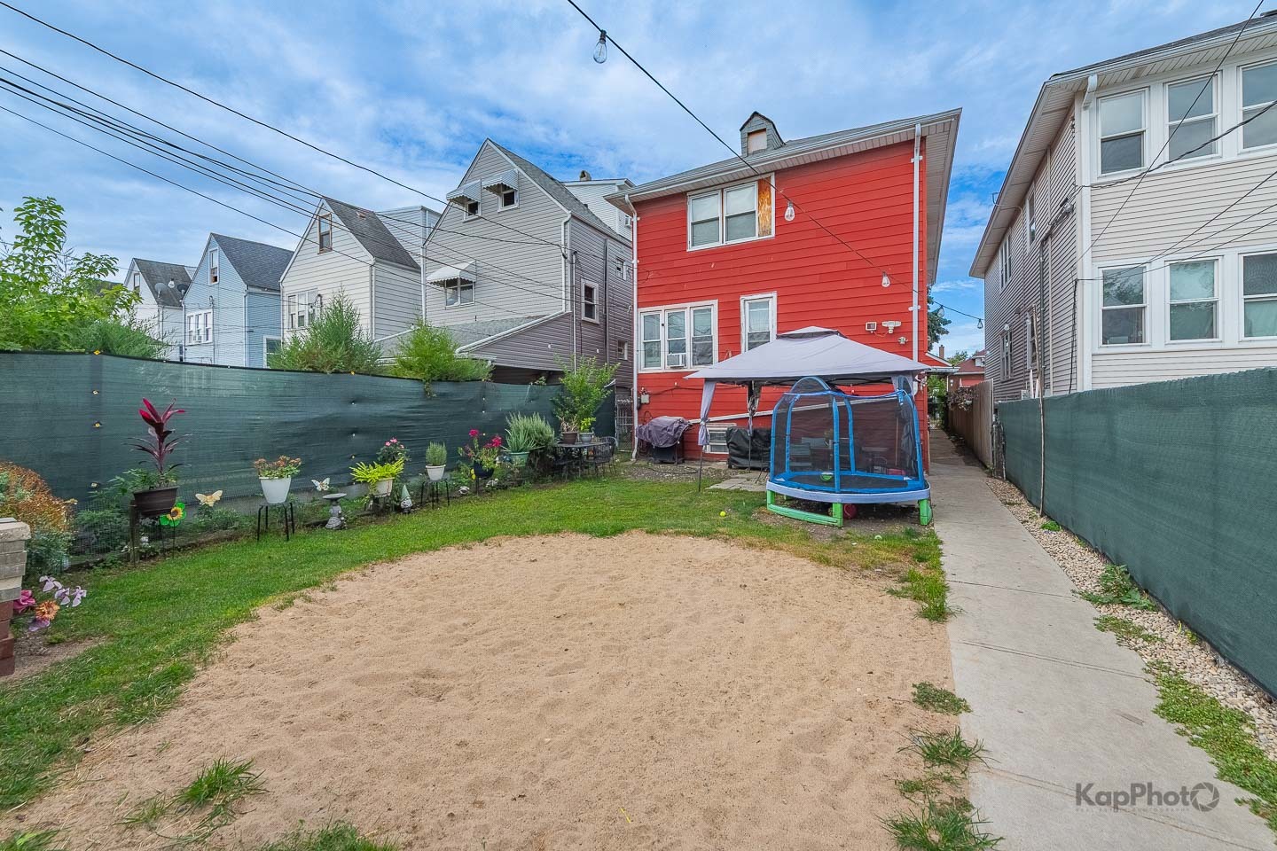 2135 N Latrobe Avenue Property Photo 28