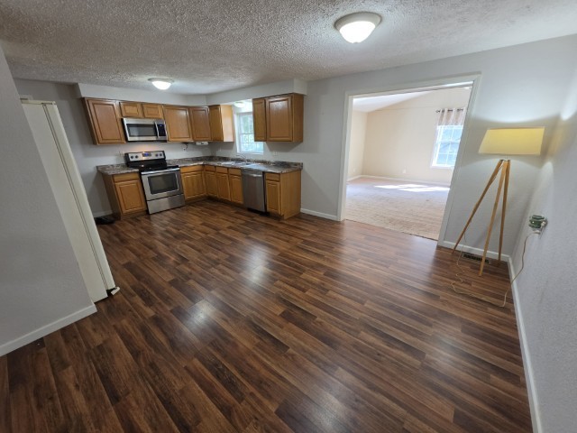 620 Pear Street Property Photo 3