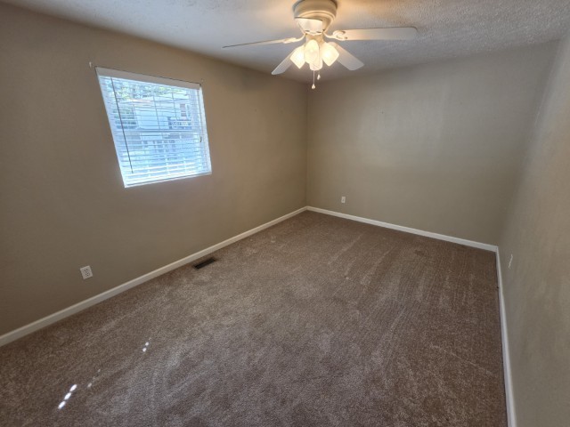 620 Pear Street Property Photo 7