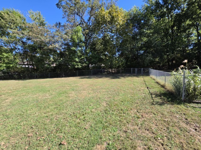 620 Pear Street Property Photo 16