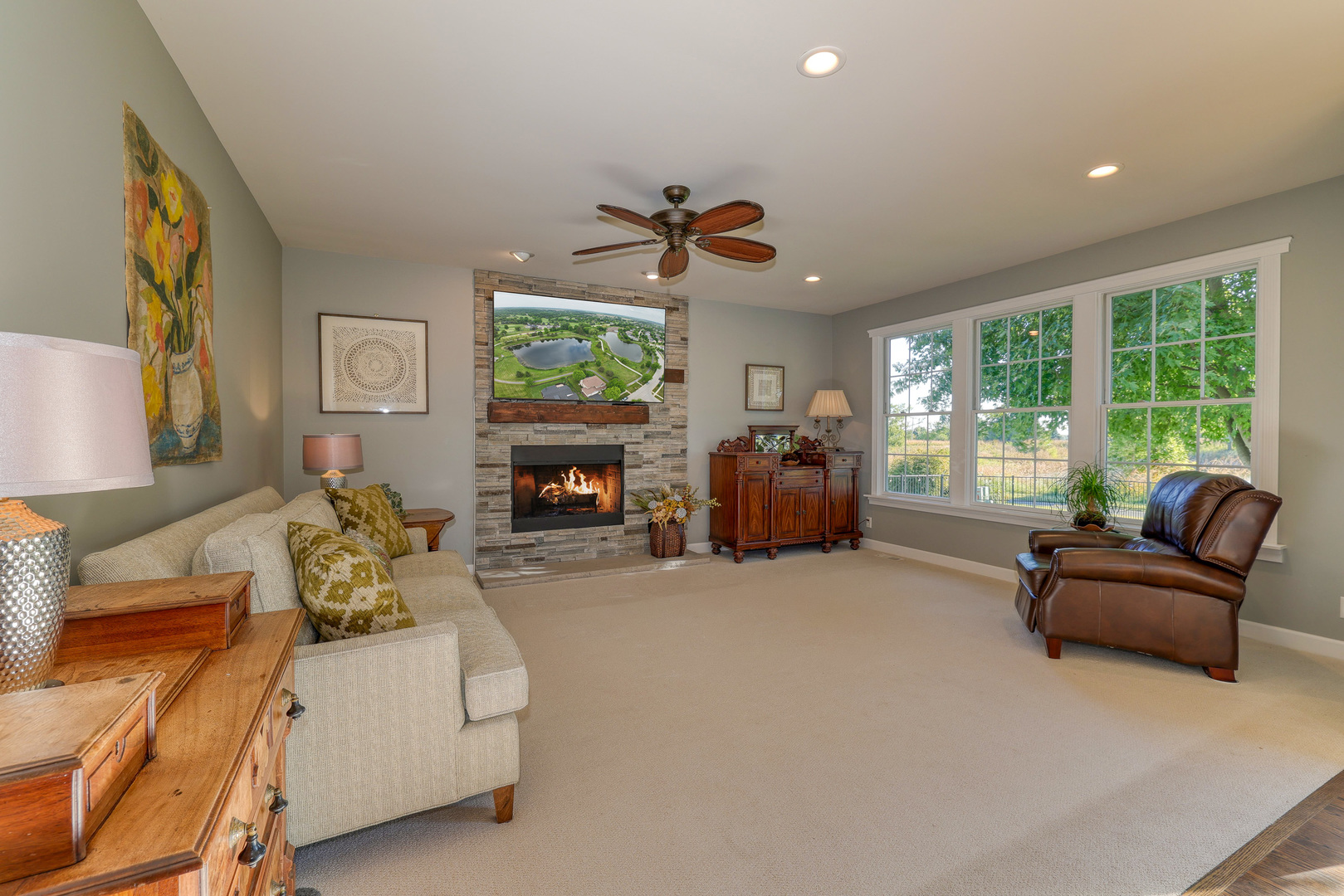 1261 Independence Avenue Property Photo 15