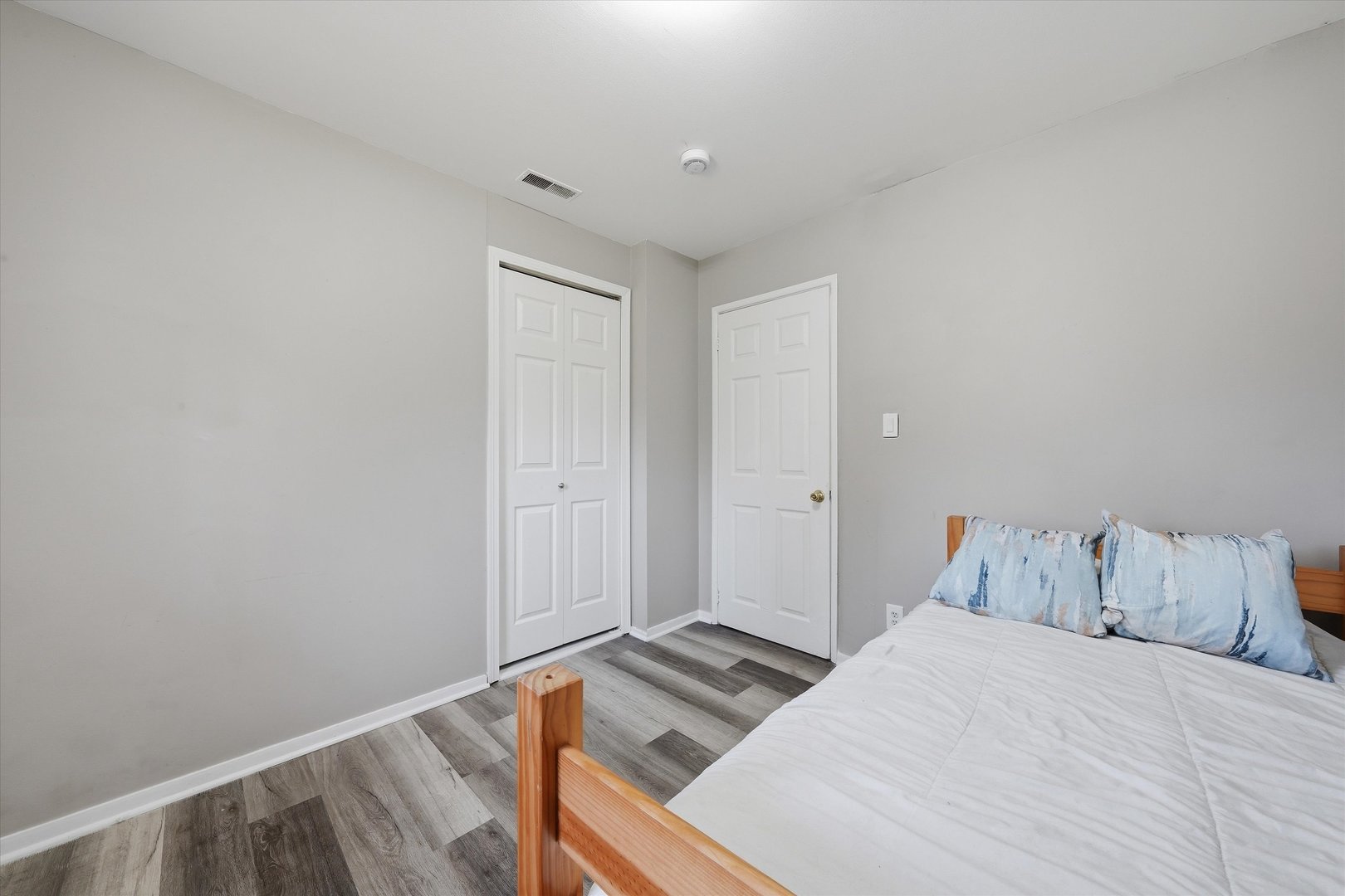 2112 219th Street Property Photo 14
