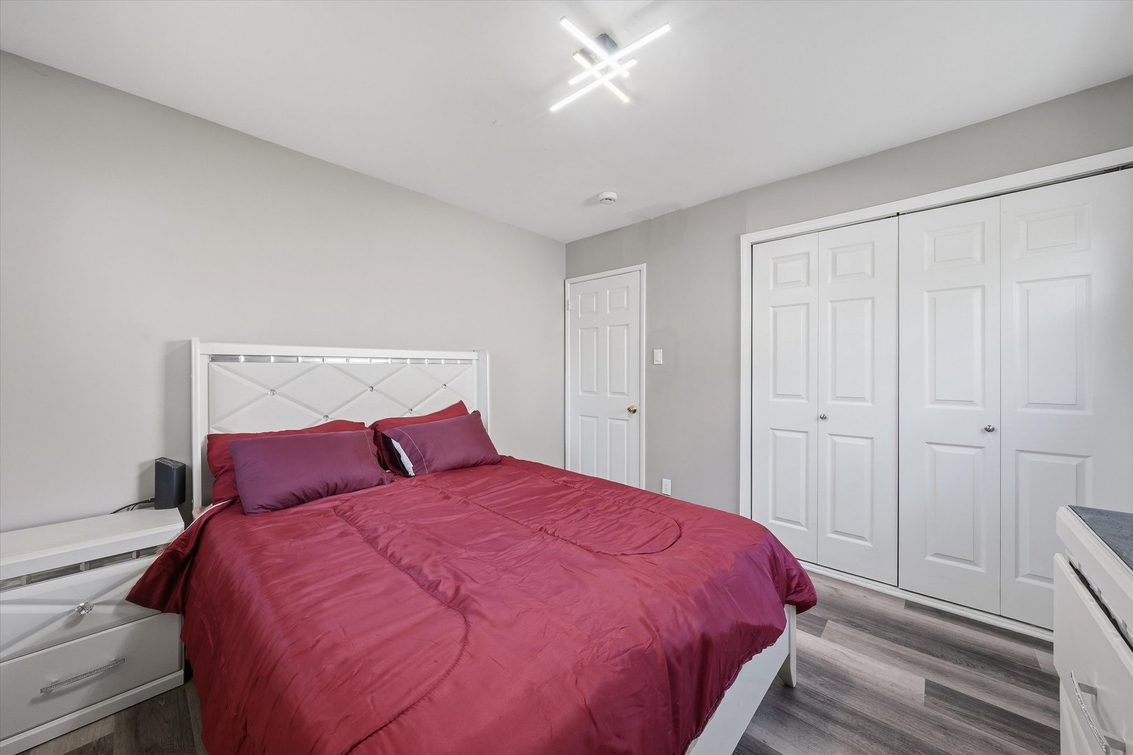2112 219th Street Property Photo 15