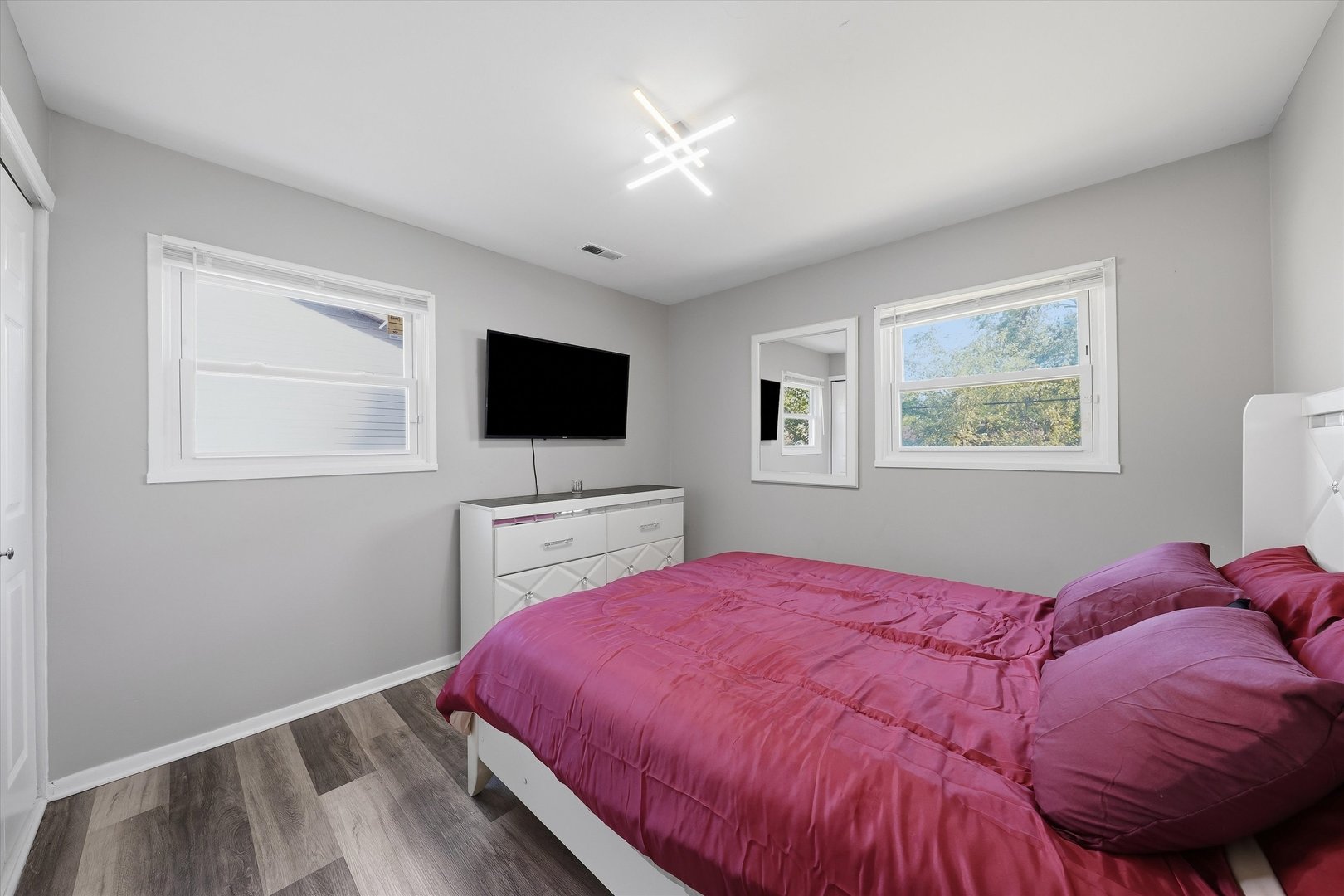 2112 219th Street Property Photo 16
