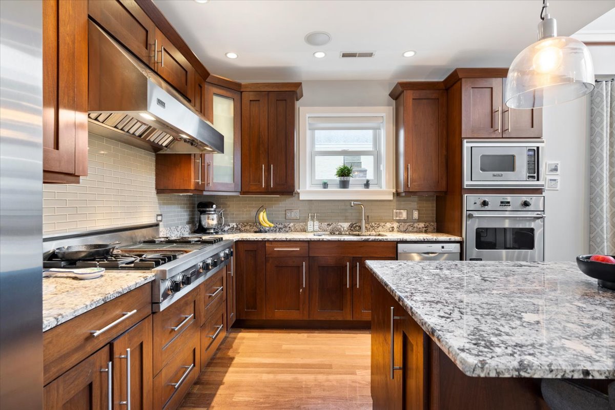 12772580 Property Photo 11