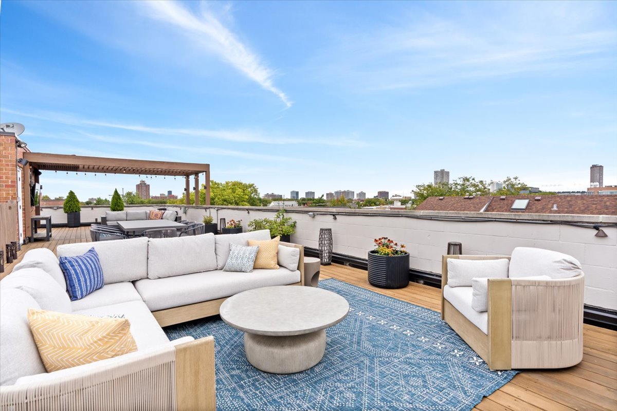 12772580 Property Photo 35