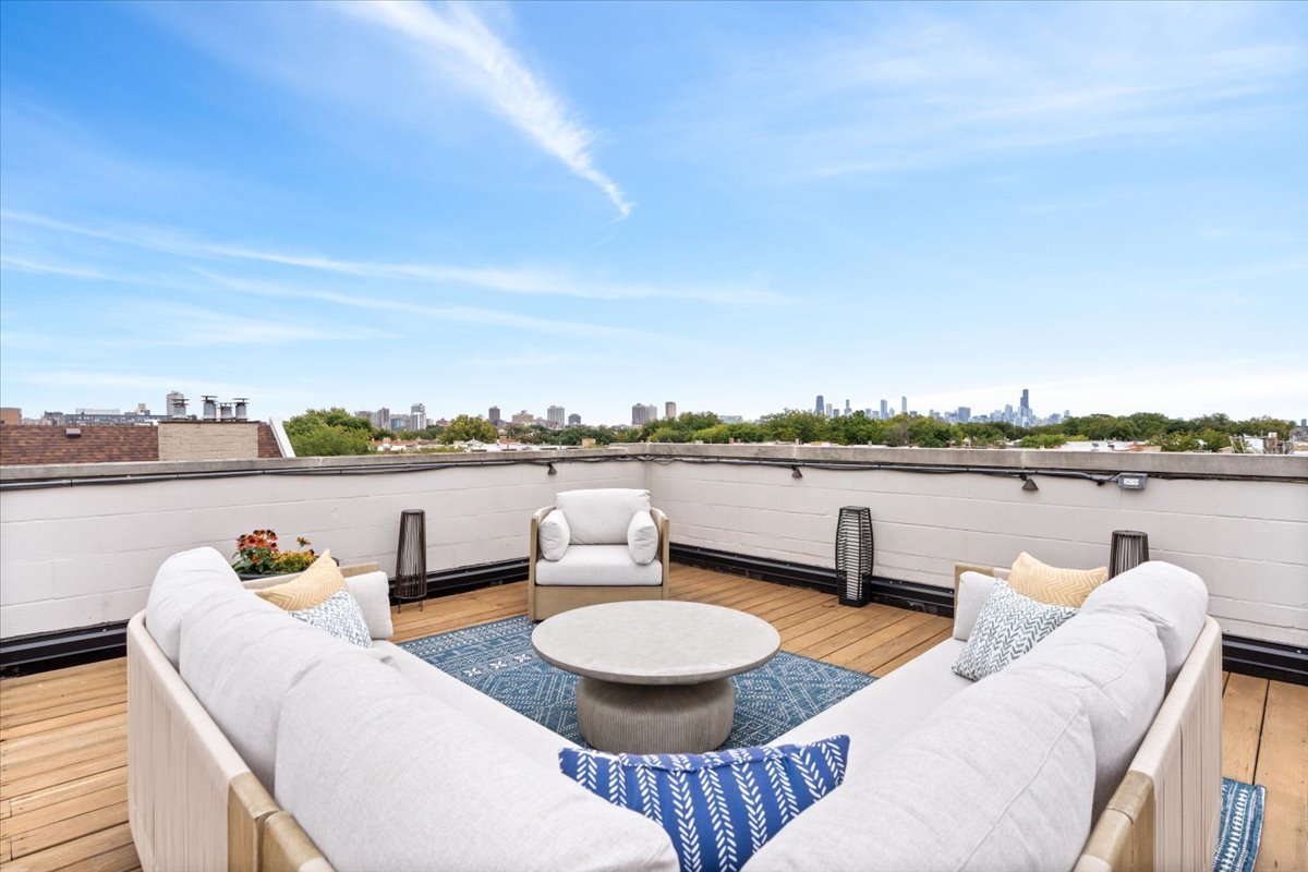 12772580 Property Photo 36