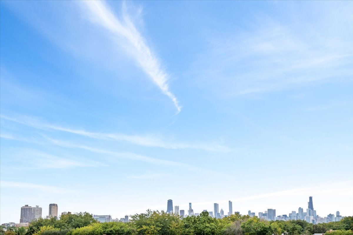 12772580 Property Photo 39