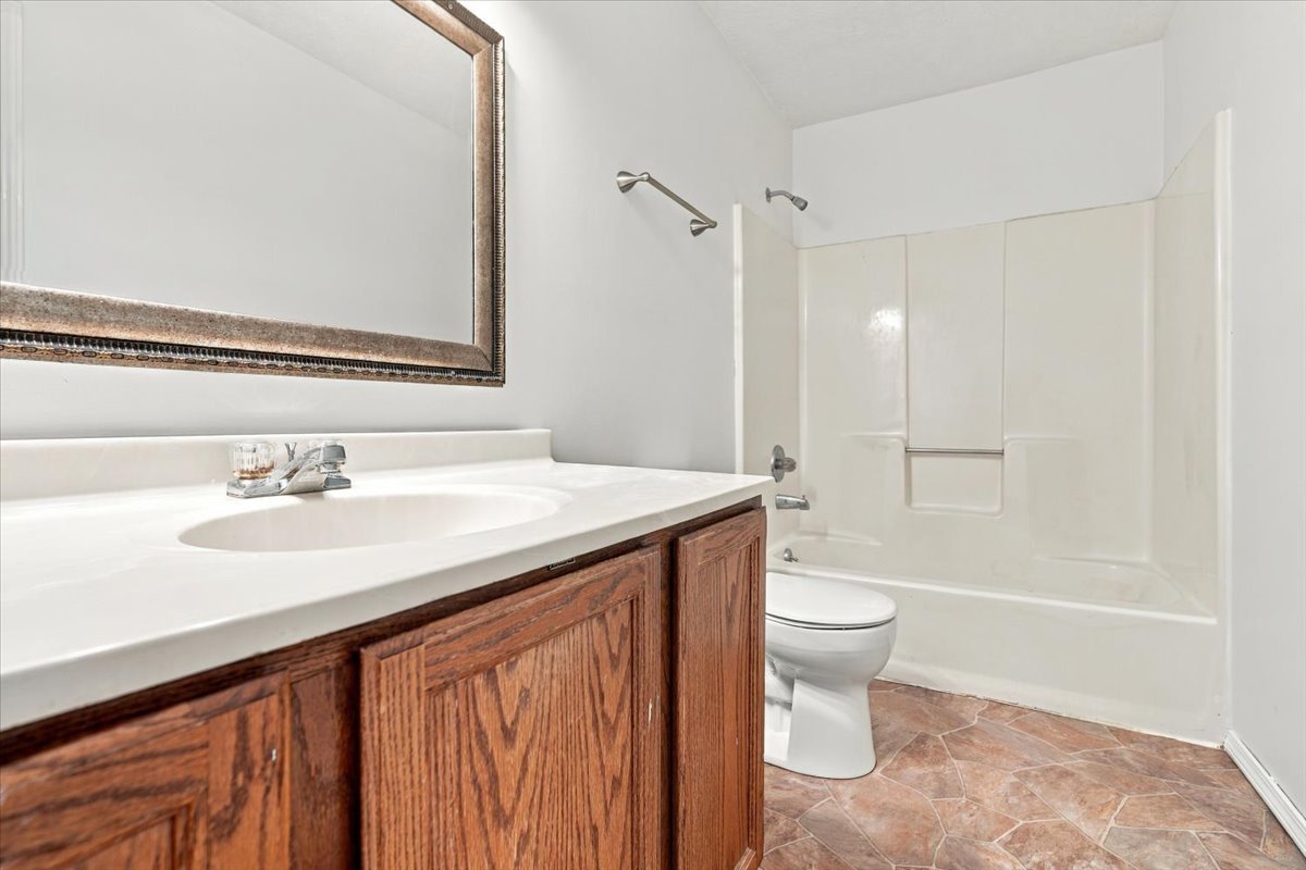 2017 Tracy Drive 4 Property Photo 13