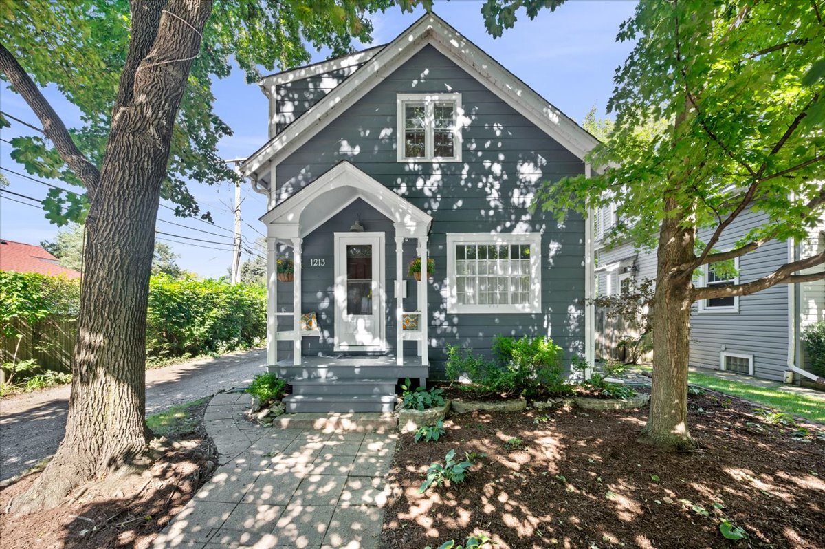 1213 Oakton Street Property Photo 1