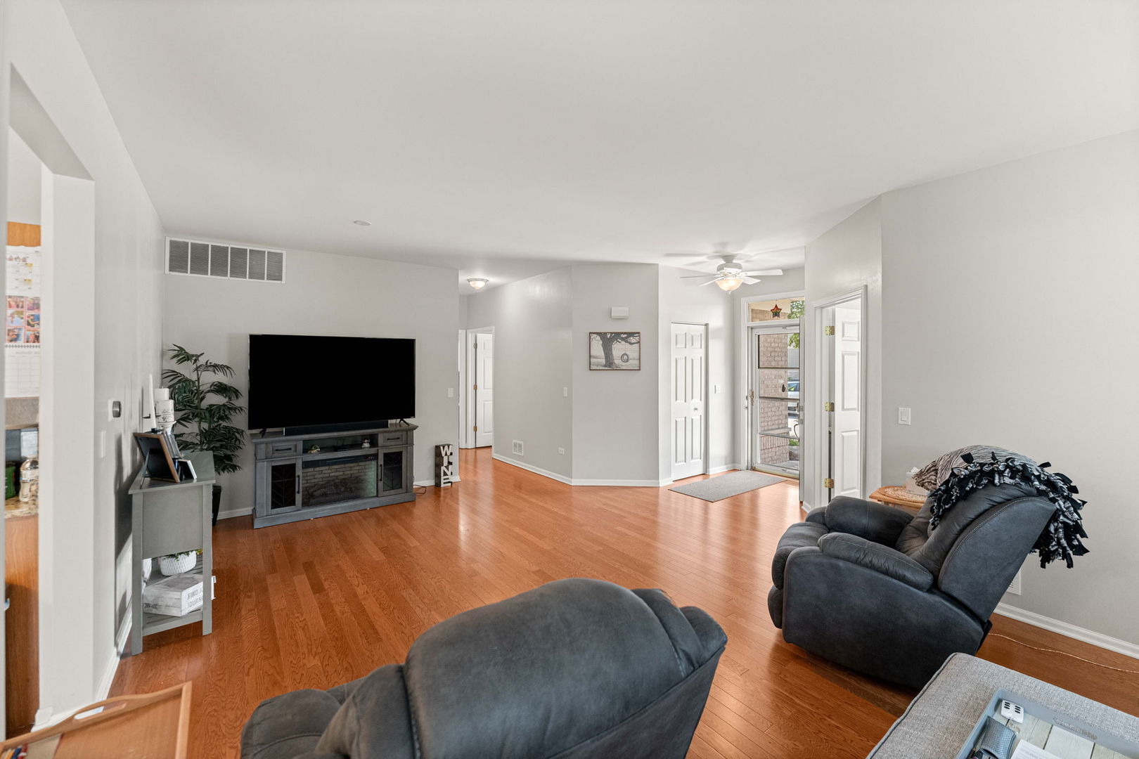 16310 Crescent Lake Drive 16310 Property Photo 8