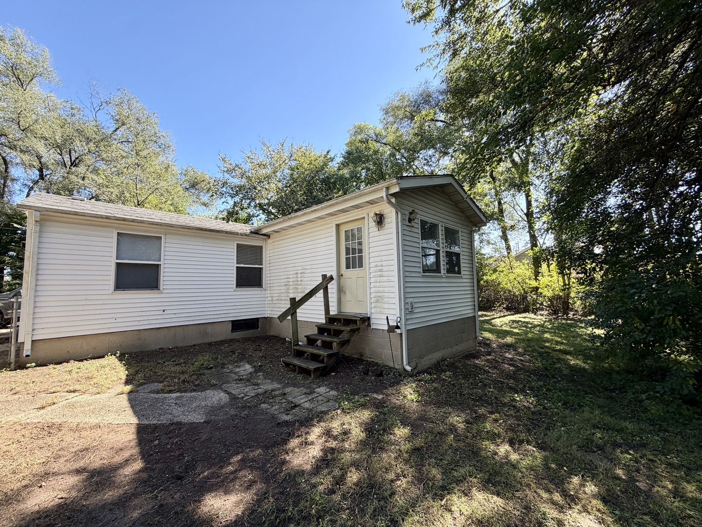 9728 Smythe Avenue Property Photo 16