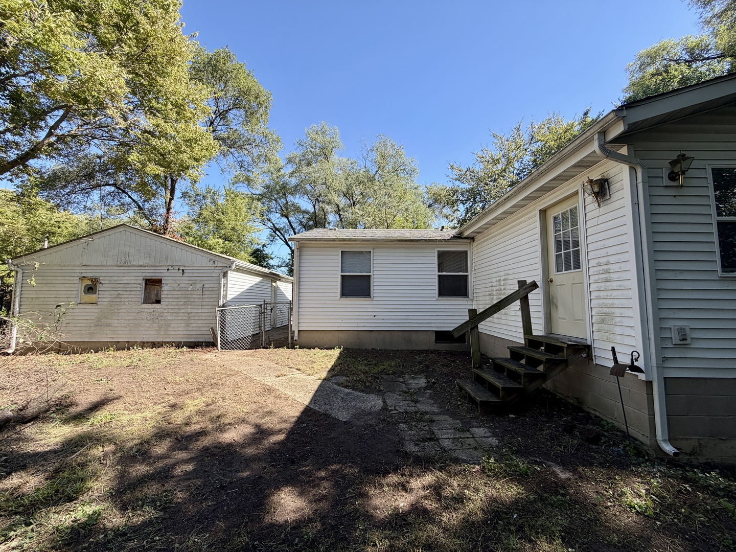 9728 Smythe Avenue Property Photo 17