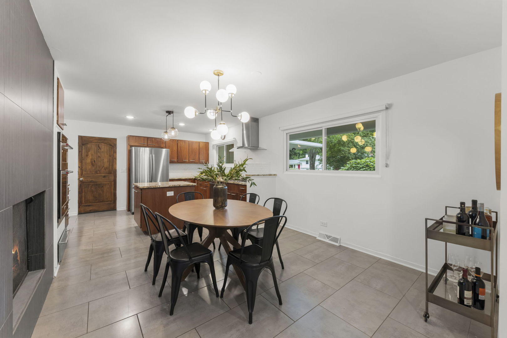 60 Golden Larch Court Property Photo 5