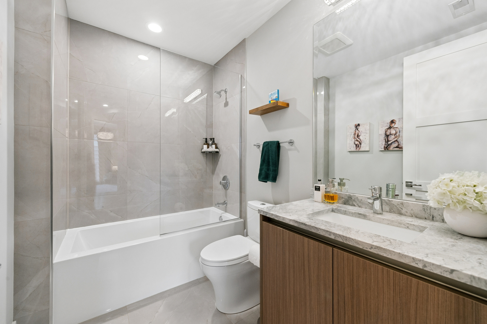 1157 W Erie Street 3w Property Photo 32
