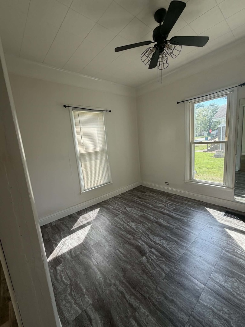 405 S State Street Property Photo 2