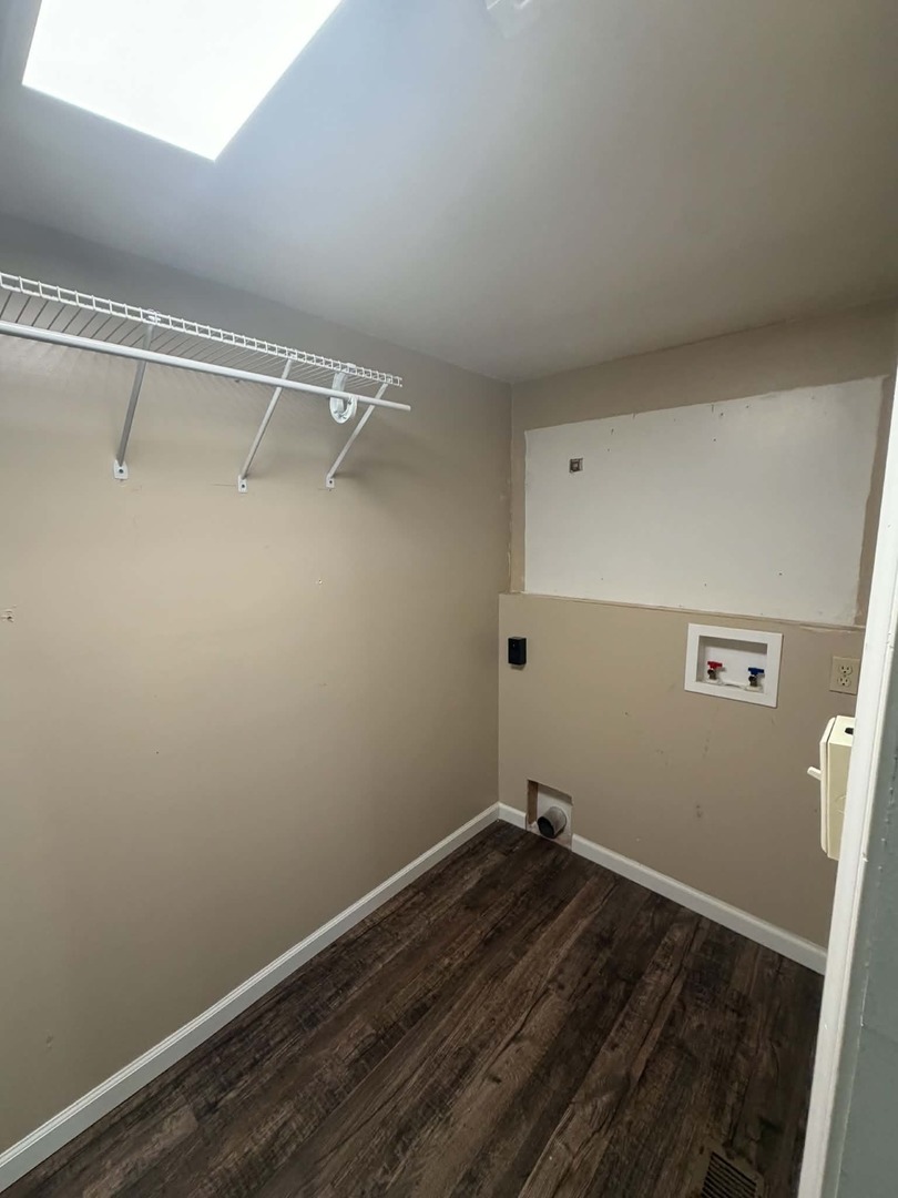 405 S State Street Property Photo 11