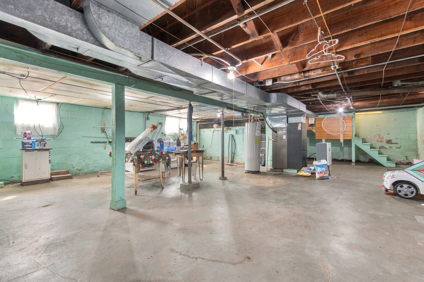 913 Clement Street Property Photo 24