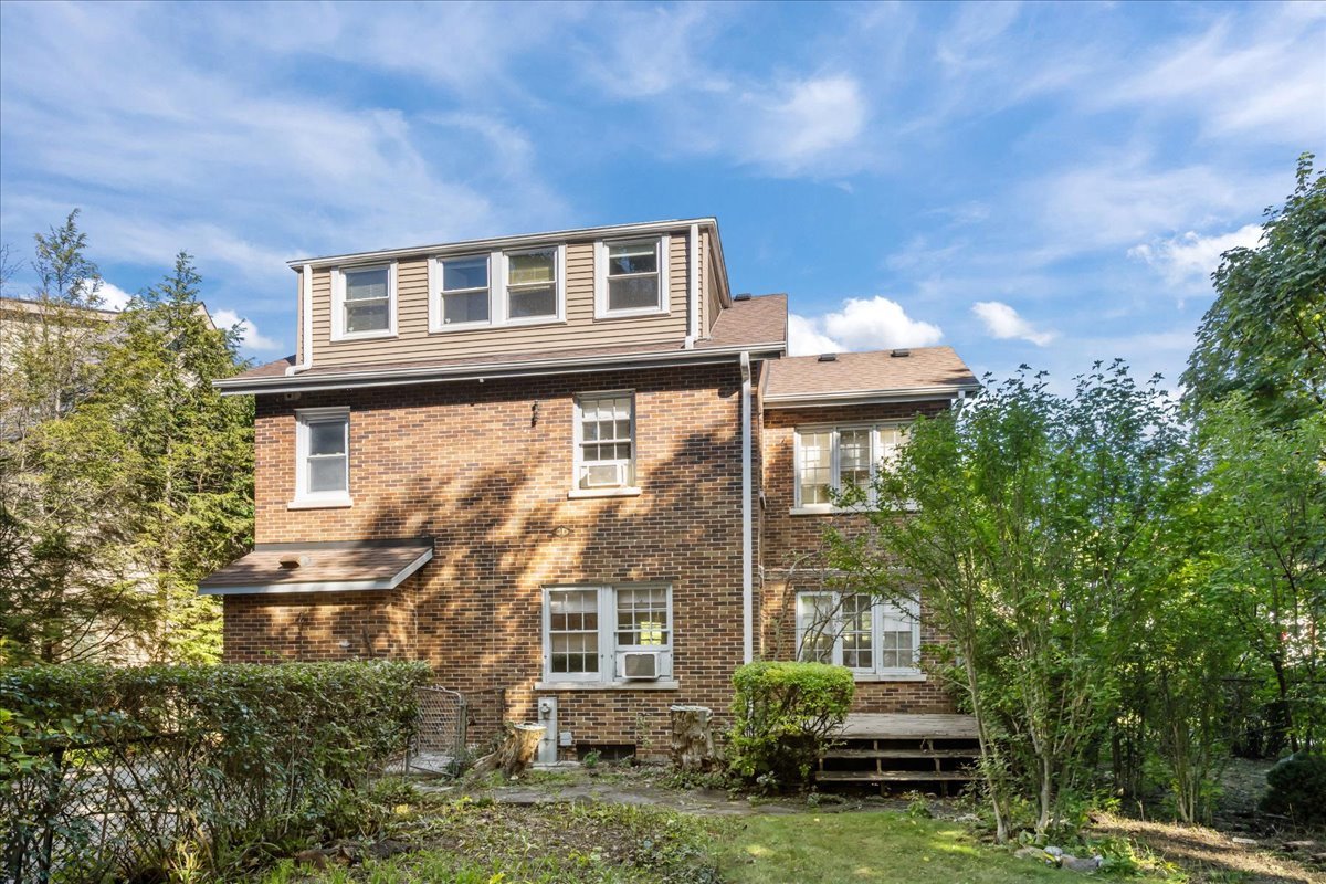 604 Exmoor Road Property Photo 11