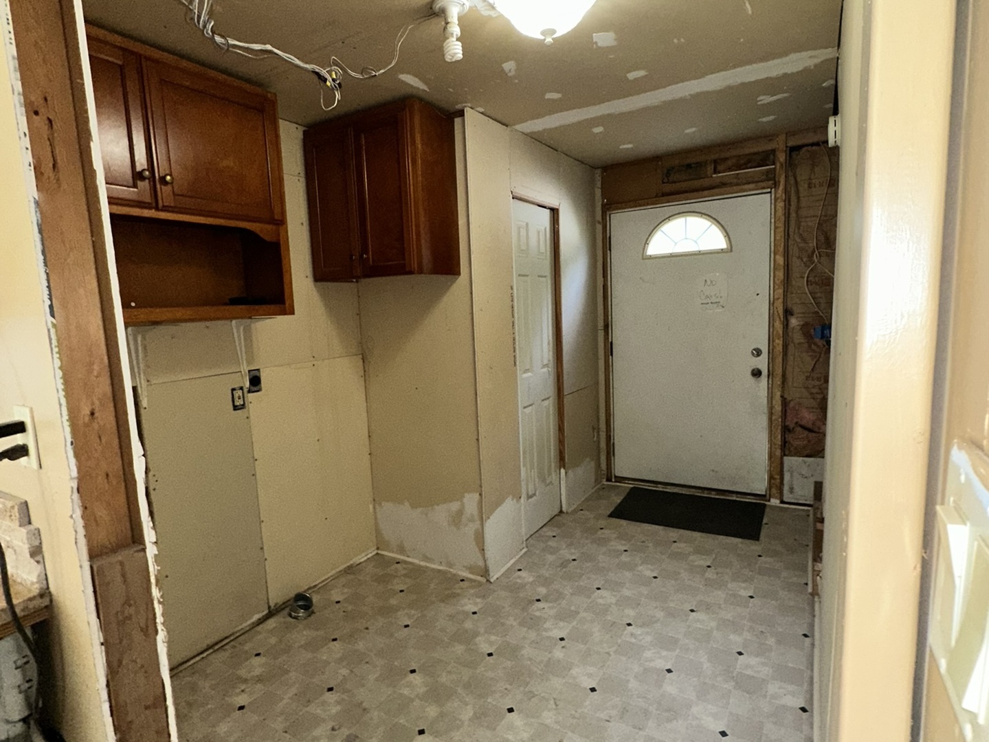 1702 Guion Street Property Photo 9
