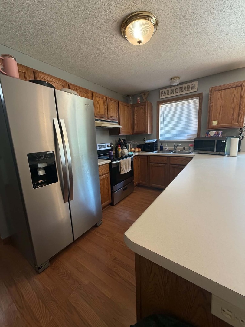 2218 S Thompsonville Road Property Photo 5