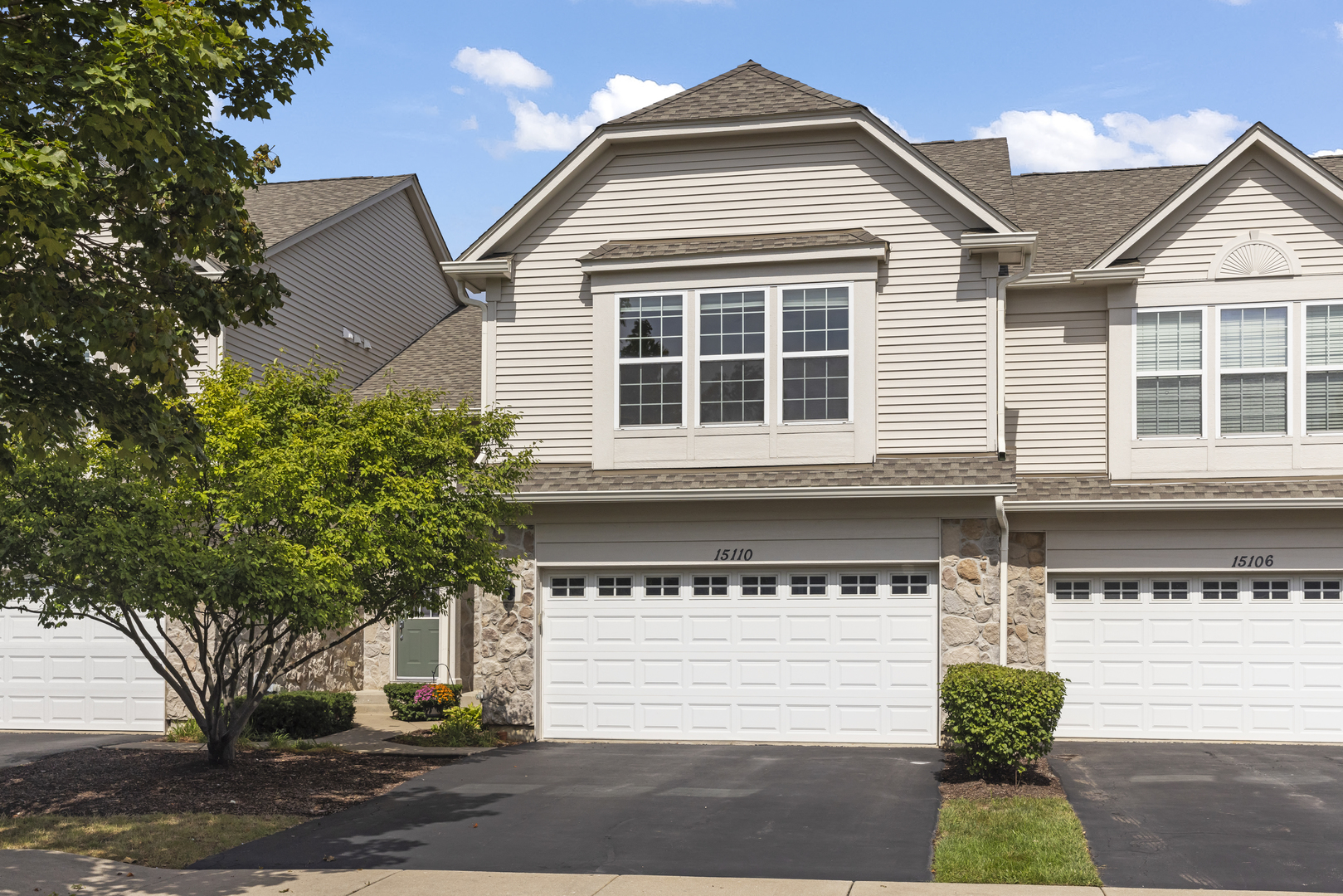 15110 W Laurel Lane Property Photo 2