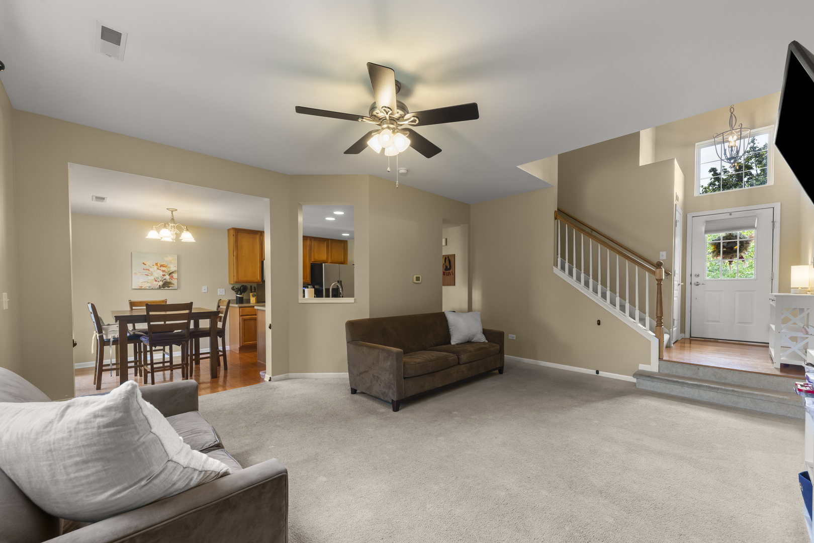 15110 W Laurel Lane Property Photo 5
